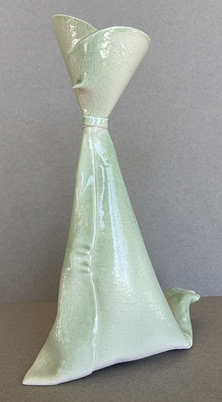 Celadon Dancer 1